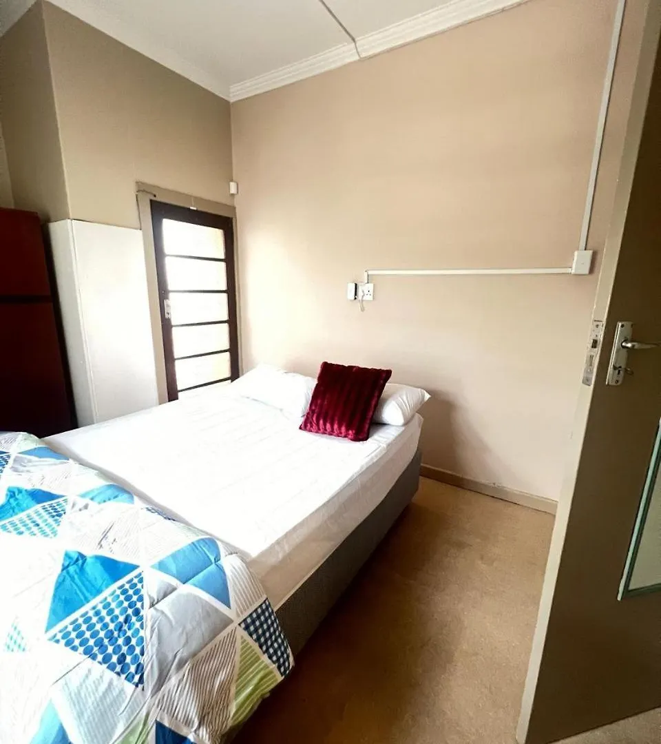 Tripple S Guest House Cape Town